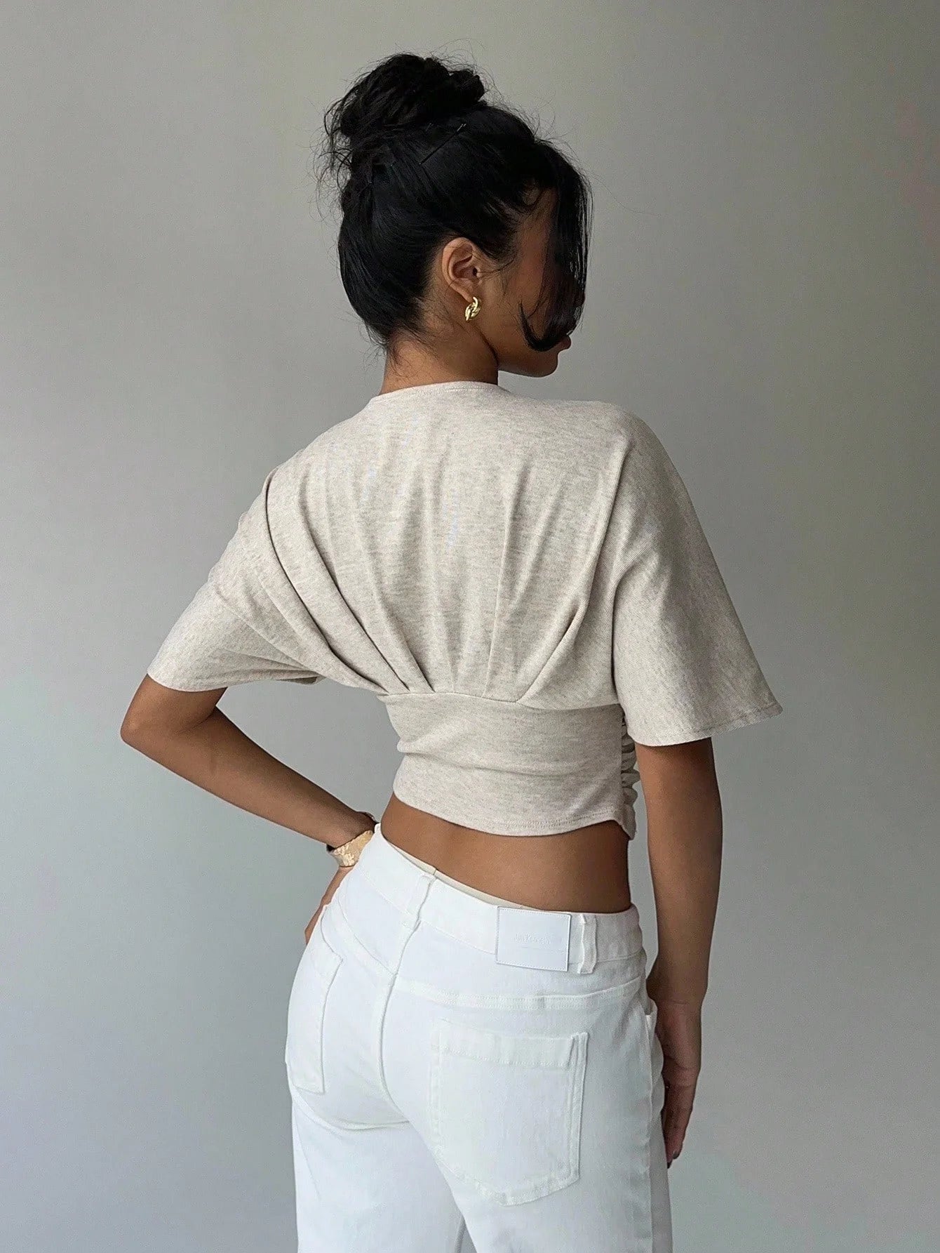 Women's Summer Apricot Deep V-Fold Short Sleeve Tight fitting Women's T-shirt