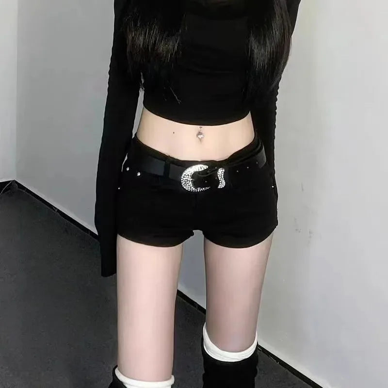 Black Denim Shorts for Women New European Style Trendy Summer Mini Shorts Female Sexy Sheath Night Club Slim Ultrashort Jeans